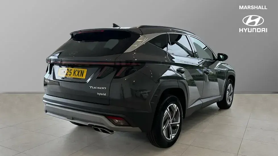 Begagnad Hyundai Tucson Advanced 215 HK (158 kW) 2025 Grå SUV