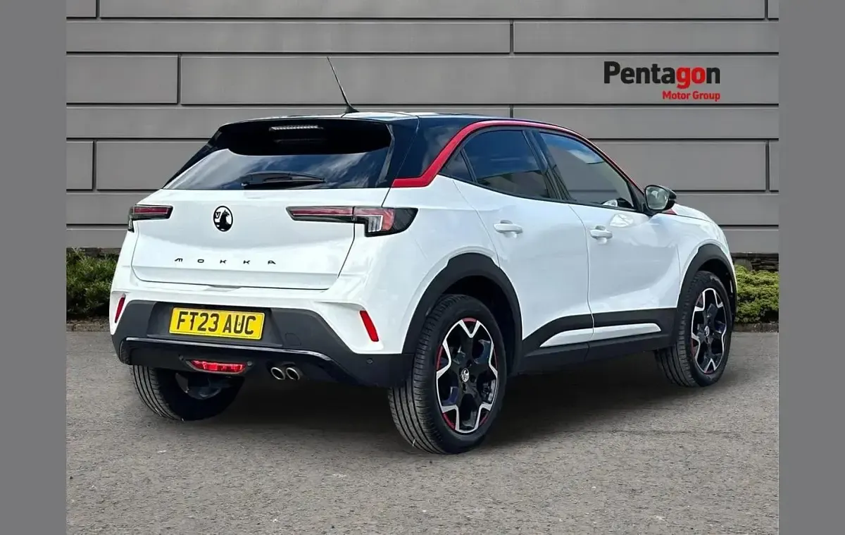 Used Vauxhall Mokka 134 HP (98 kW) 2023 White SUV