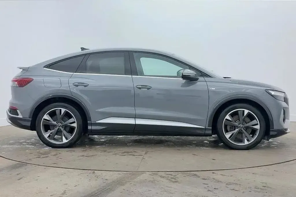 Used Audi Q4 Sportback e-tron S-Line 82 kW (112 HP) 2025 SUV