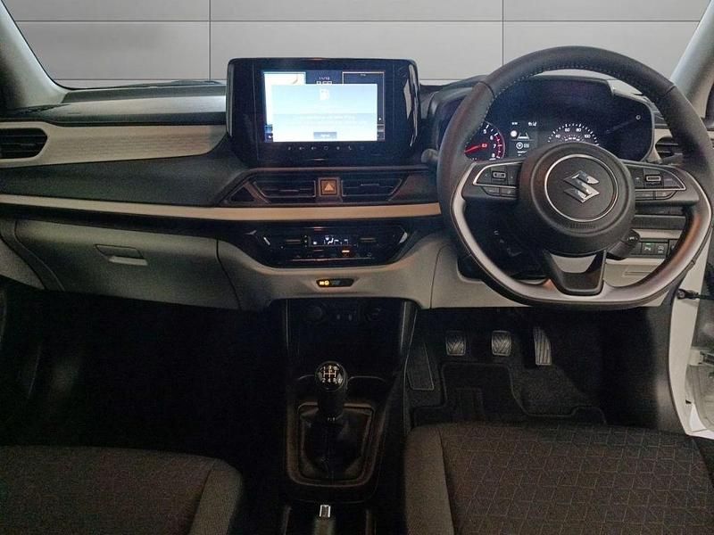 Used Suzuki Swift 2025 Pure white pearl Hatchback