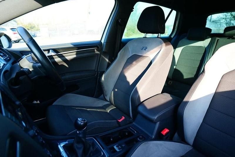 Used VW Golf VII R 300 HP (220 kW) 2015 White Hatchback