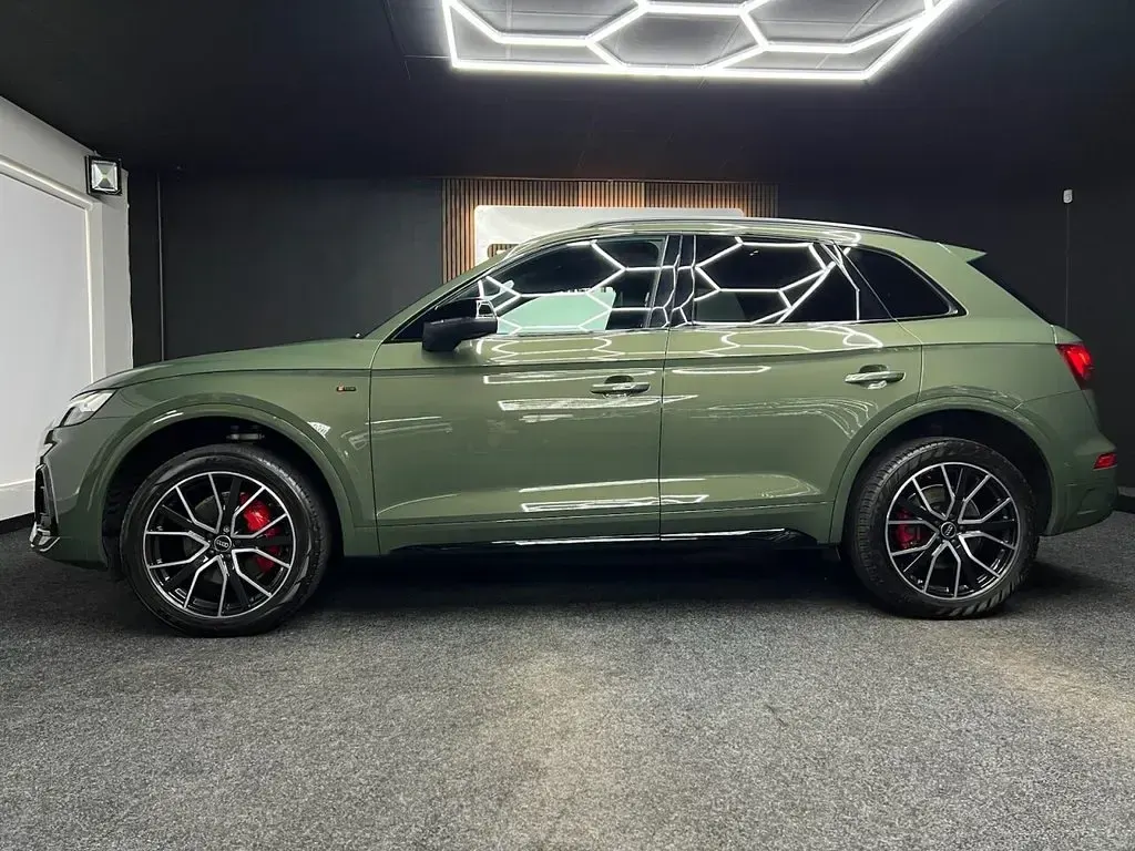 Used Audi Q5 Business 204 HP (150 kW) 2022 Green SUV
