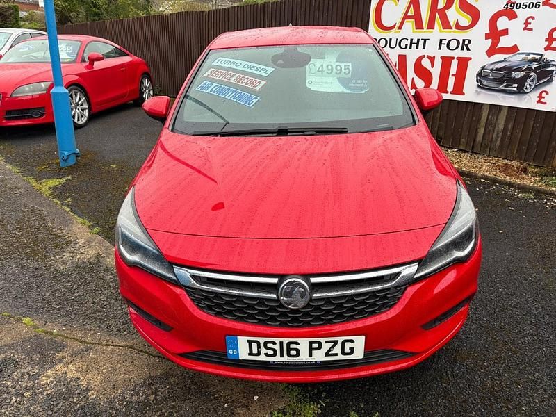 Used Vauxhall Astra SRi 2016 Red Hatchback