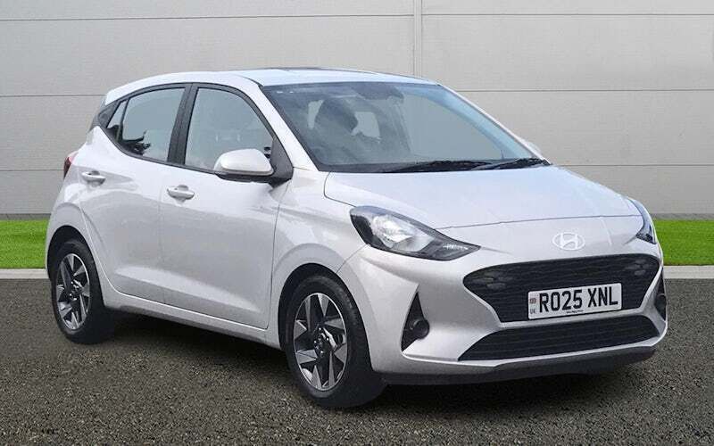 Used 2025 Hyundai i10 Advanced Hatchback | £15,995 (A bit pricey) - Image 1/4