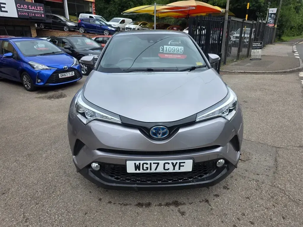Used Toyota C-HR 122 HP (89 kW) 2017 Silver SUV