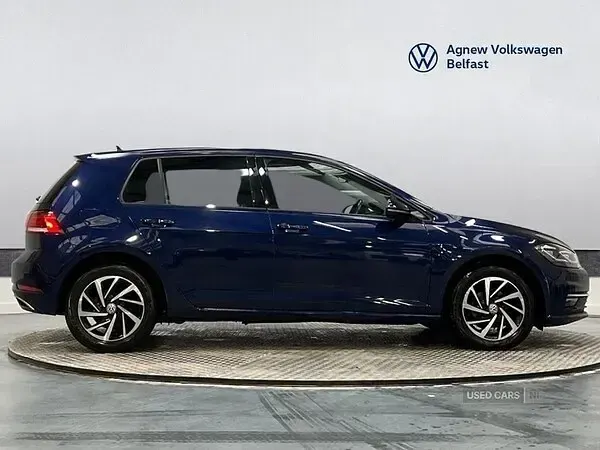 Used VW Golf VII Edition 115 HP (84 kW) 2019 Blue Hatchback