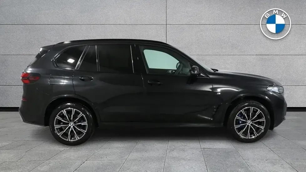 Used BMW X5 M Sport 294 HP (216 kW) 2024 Black SUV