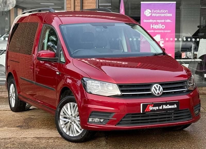 Red Used 2017 VW Caddy Maxi Life MPV | £14,990 (Fair price) - Image 1/4