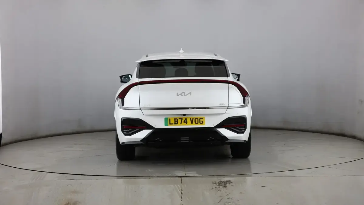 Used Kia EV6 GT-Line 167 kW (228 HP) 2024 White SUV