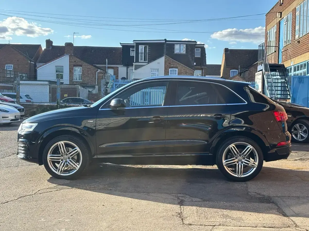 Used Audi Q3 S-line plus 2016 Black SUV