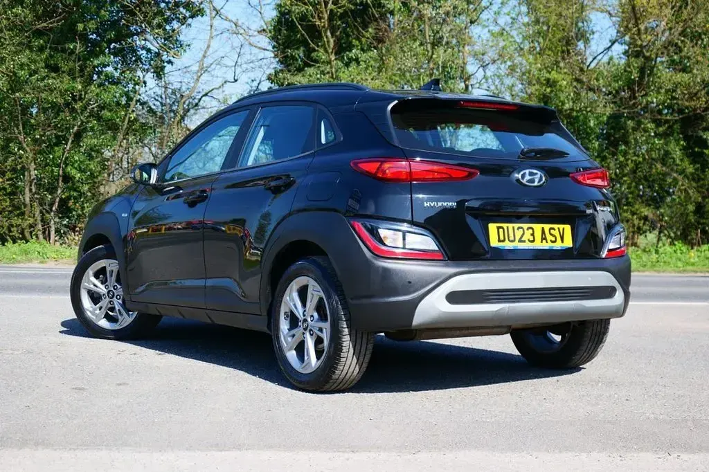 Used Hyundai Kona SE 120 HP (88 kW) 2023 Black SUV