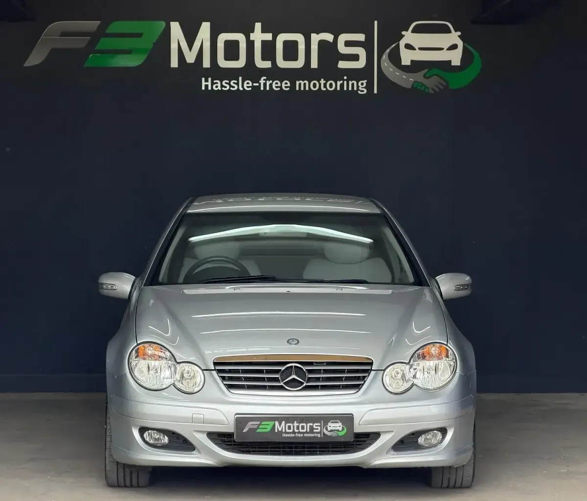 Used Mercedes C220 SE 2005 Silver Coupe