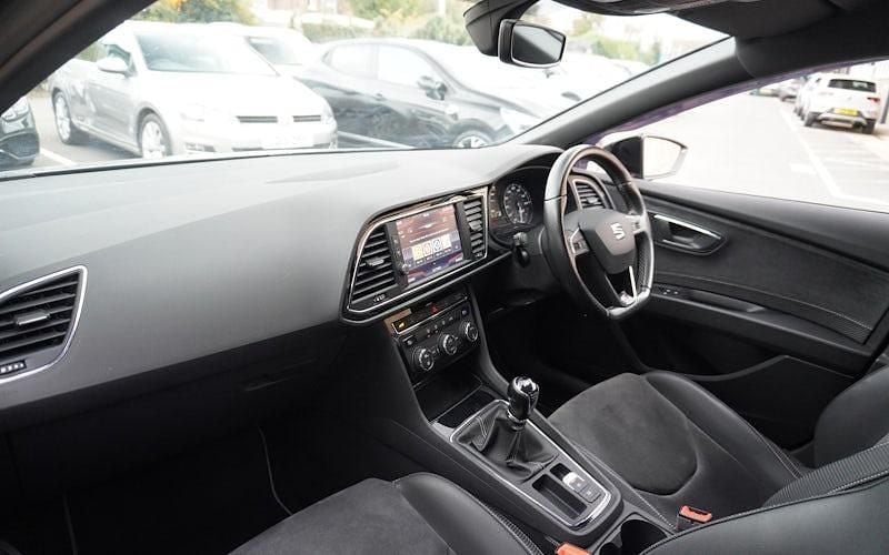 Used 2018 Cupra Leon Hatchback | £16,440 (Fair price) - Image 1/3
