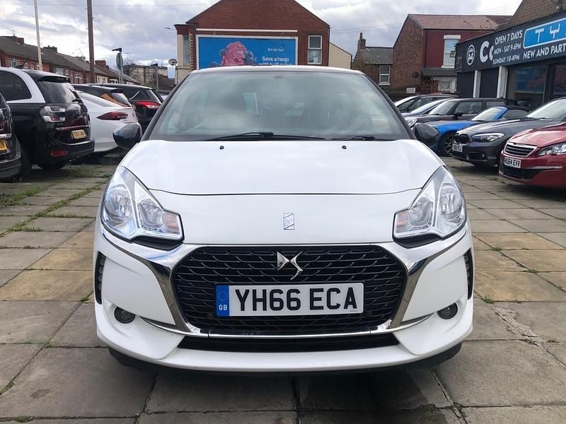 Used DS Automobiles DS3 Elegance 2016 White Hatchback