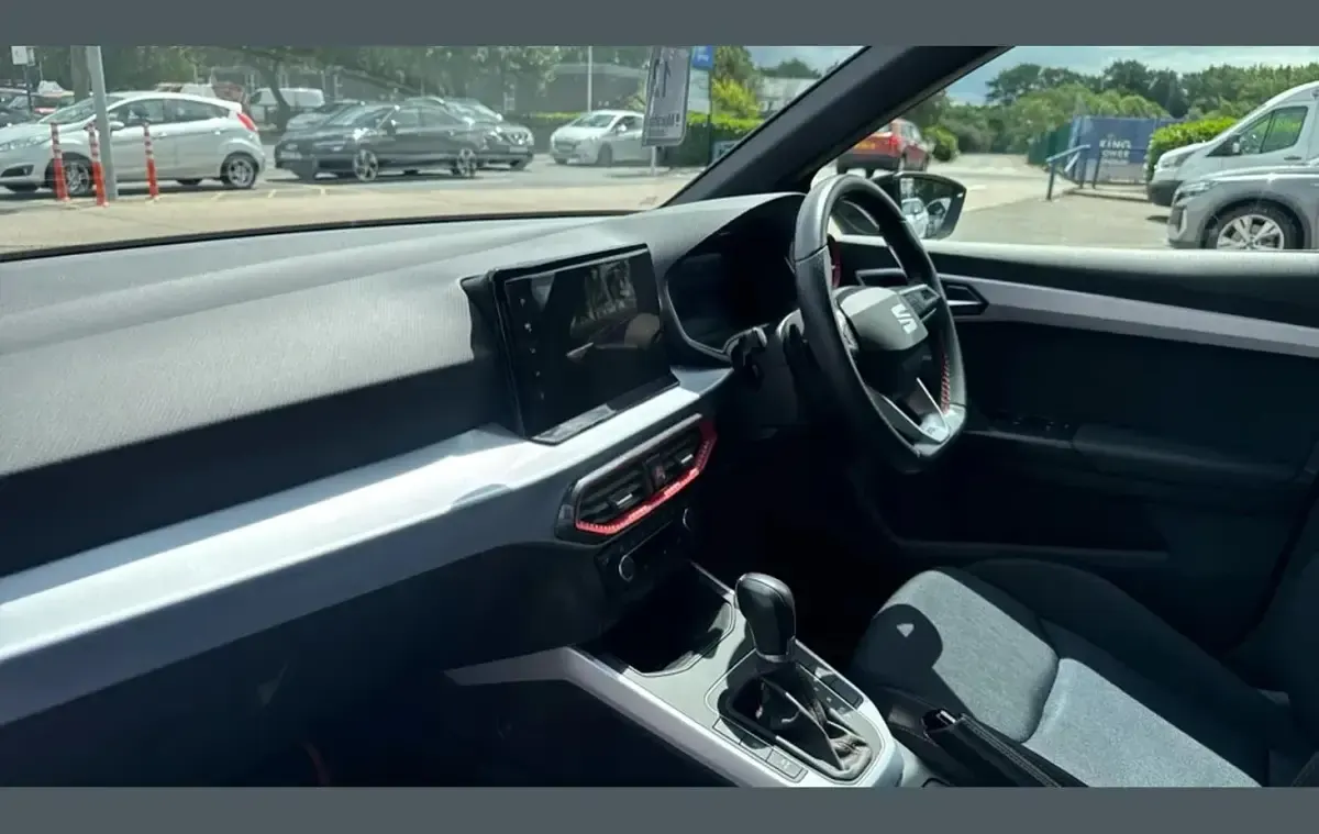 Used Seat Arona FR 147 HP (108 kW) 2023 Black SUV