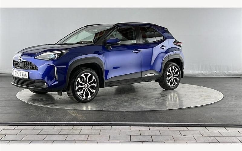 Used Toyota Yaris Hybrid Design 116 HP (85 kW) 2025 Estate