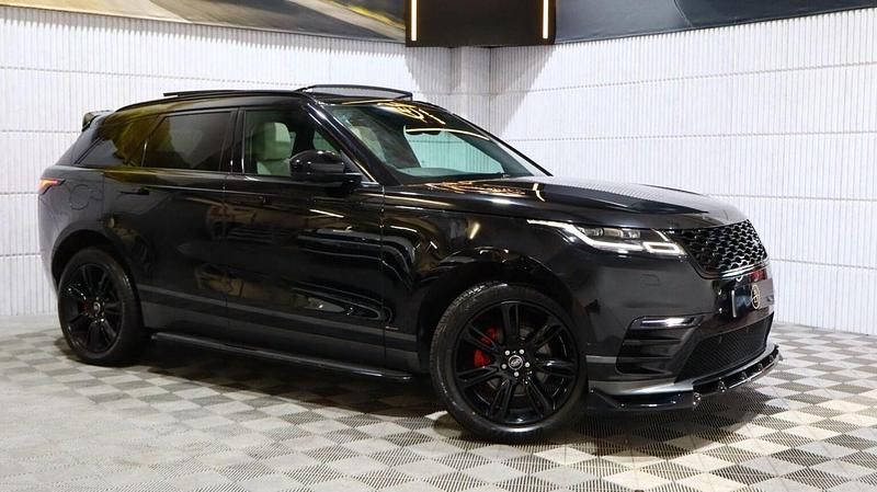 Used Land Rover Range Rover Velar SE Dynamic 180 HP (132 kW) 2018 Black SUV