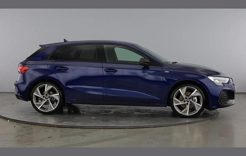 Used Audi A3 Black Edition 147 HP (108 kW) 2026 Blue Hatchback