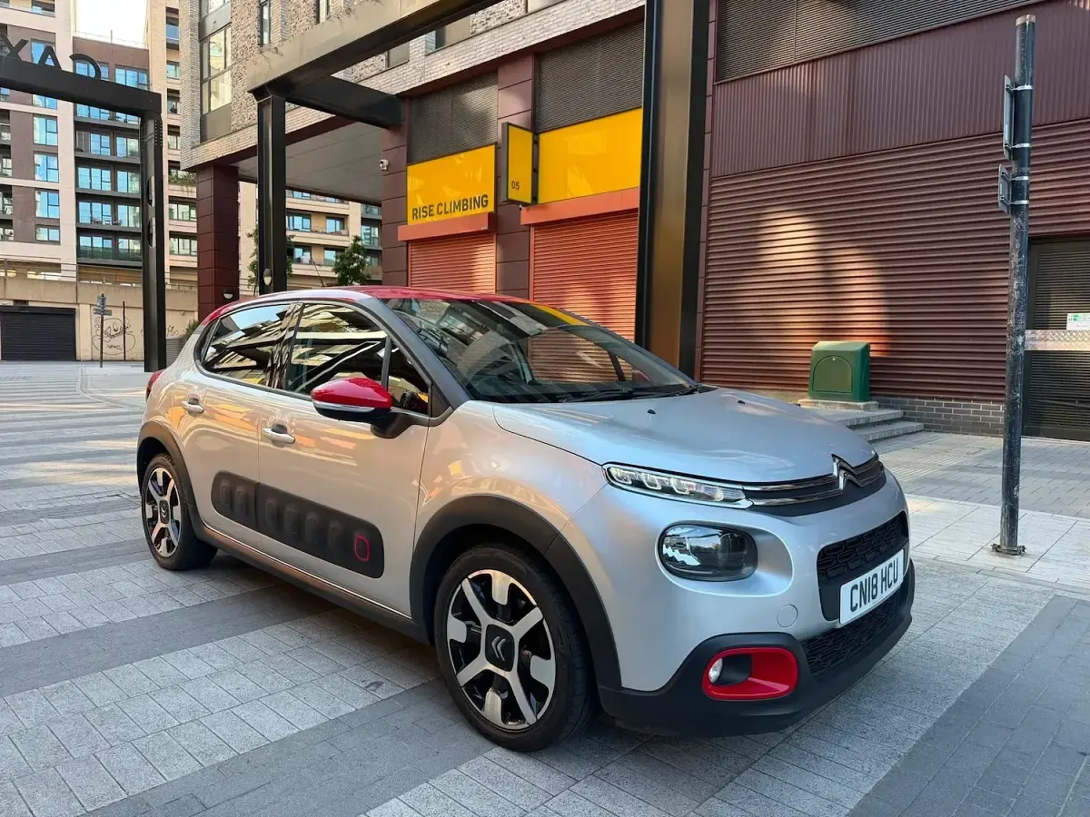 Used Citroën C3 Flair 80 HP (58 kW) 2018 Silver Hatchback