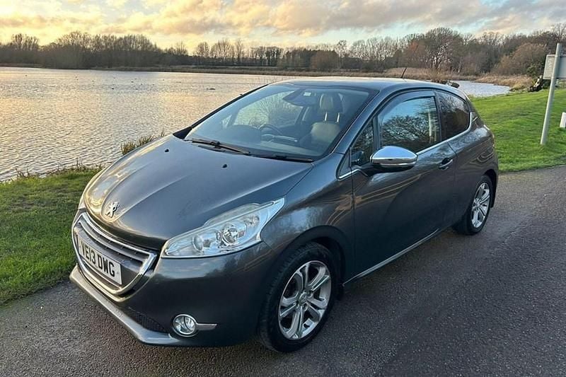 Grey Used 2013 Peugeot 208 Allure Hatchback | £2,250 (Good price) - Image 1/1
