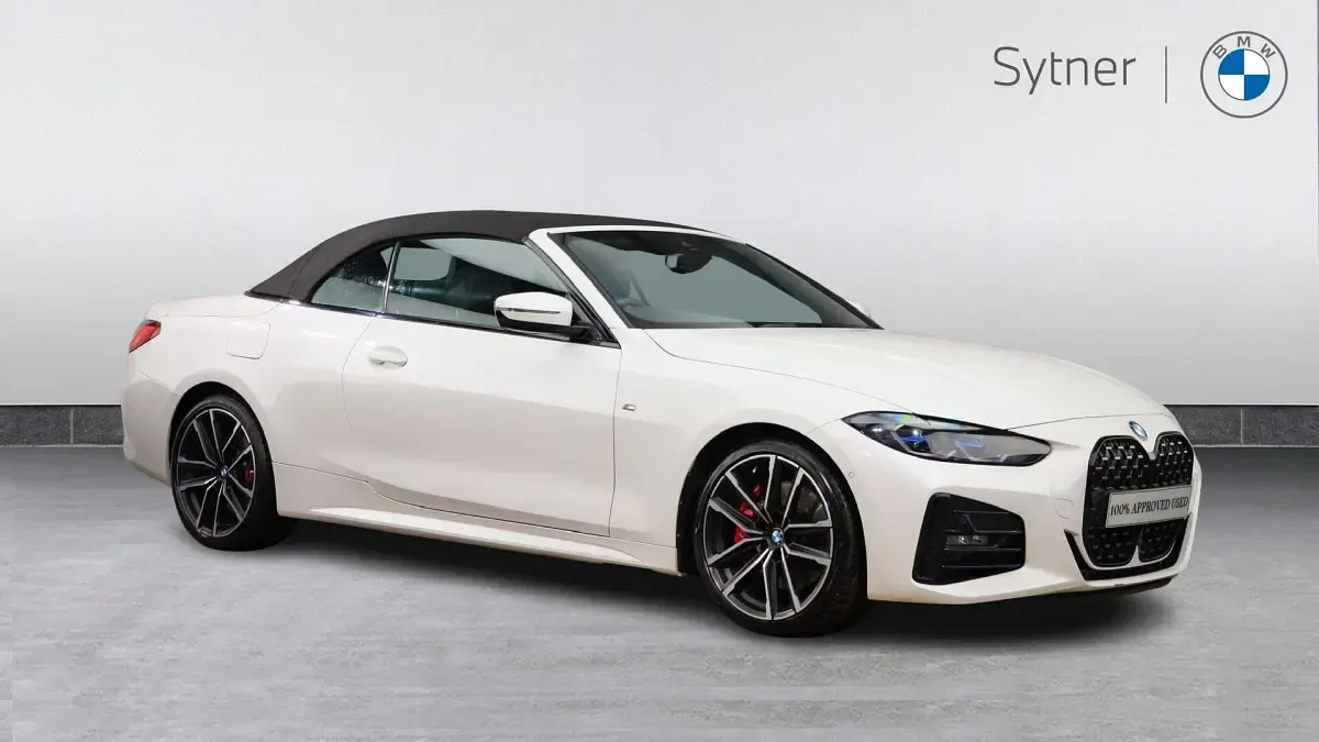 Usado BMW 420 M Sport 190 HP (139 kW) 2023 Branco Cabrios