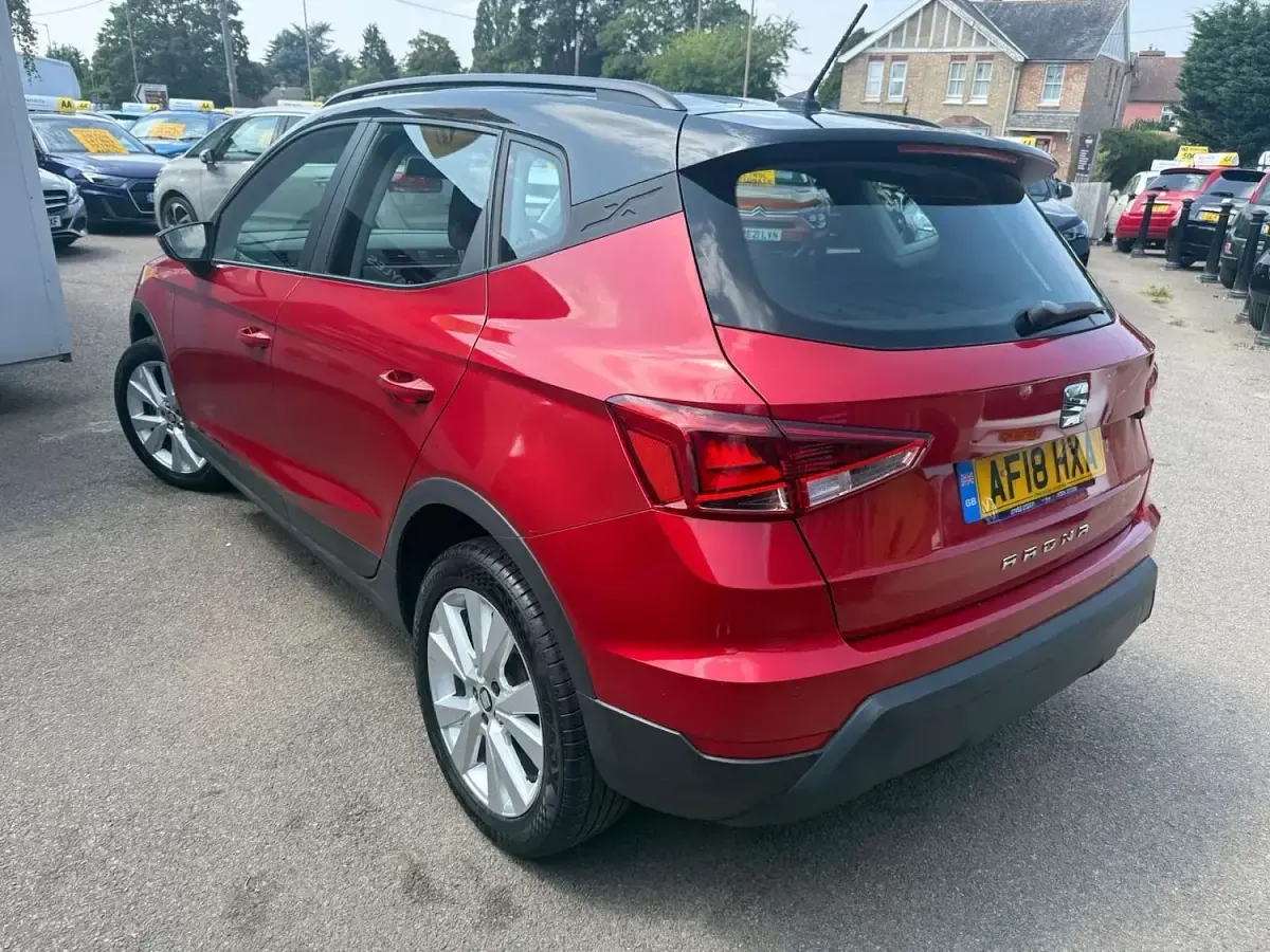 Used Seat Arona SE Technology 2018 Red SUV