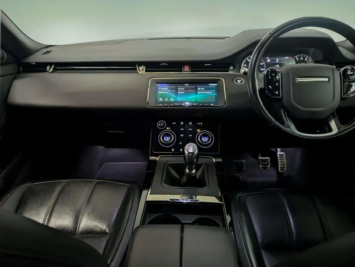 Begagnad Land Rover Range Rover evoque R-Dynamic 150 HK (110 kW) 2020 Vit SUV