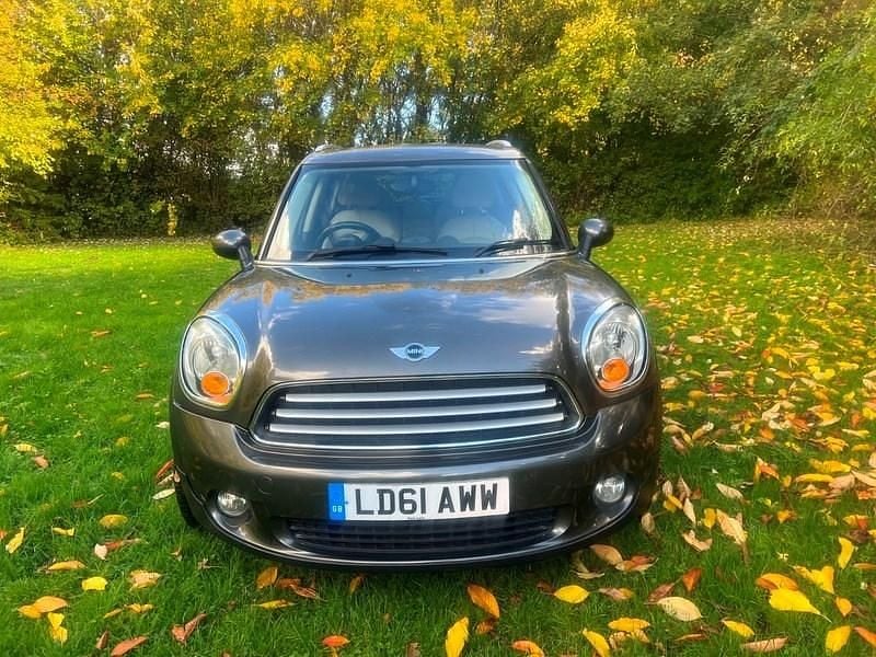 Grey Used 2011 Mini Cooper Hatchback | £5,999 (Fair price) - Image 1/4