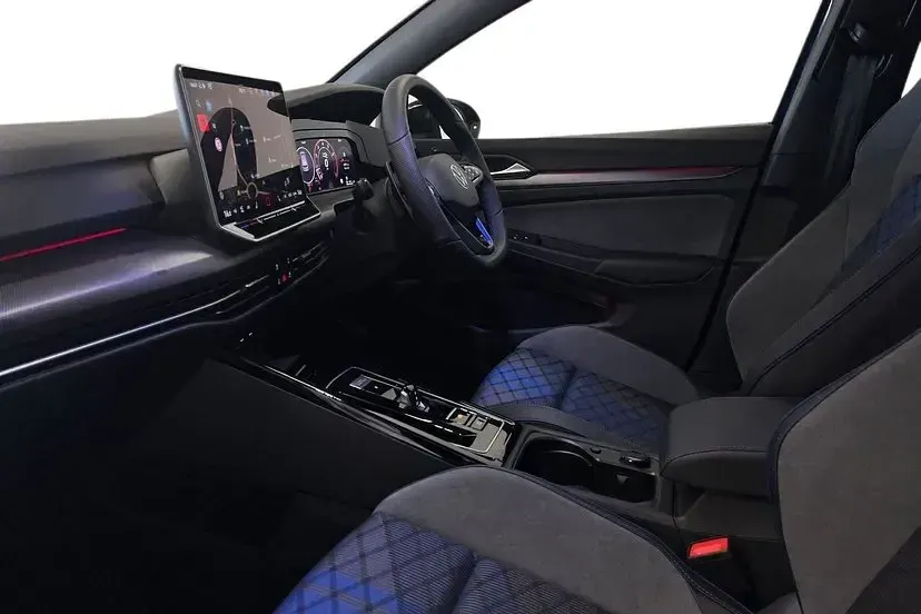 New VW Golf VIII Black Edition 333 HP (244 kW) 2026 Lapiz blue Hatchback