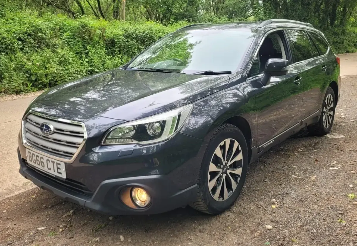 Used Subaru Outback Premium 150 HP (110 kW) 2016 Grey Estate