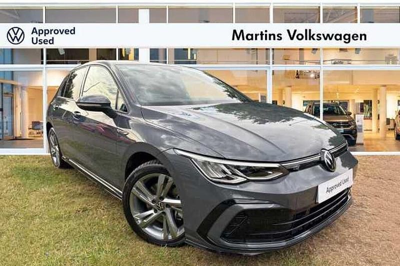 Used 2023 VW Golf VIII R-line | £24,995 (A bit pricey) - Image 1/4