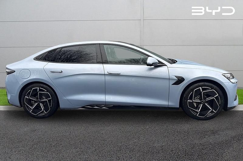 Used BYD Seal 389 kW (530 HP) 2024 Blue Sedan