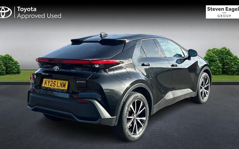 Used Toyota C-HR Design 223 HP (164 kW) 2026 SUV