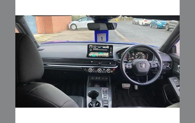 Used Honda Civic Sport 182 HP (133 kW) 2022 Blue Hatchback