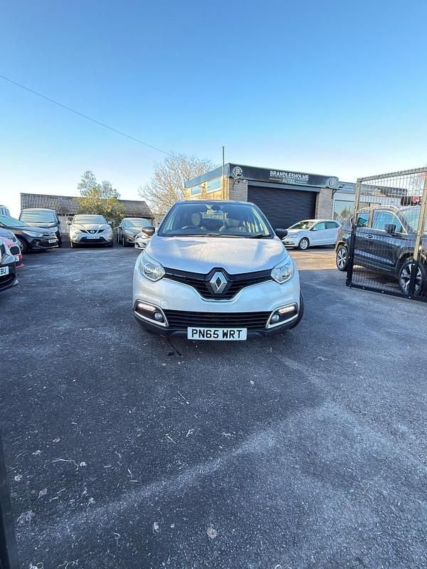 Used Renault Captur Dynamique 2015 Silver SUV