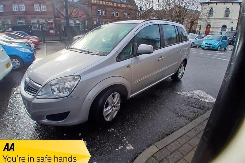 Used Vauxhall Zafira 140 HP (102 kW) 2010 Silver MPV