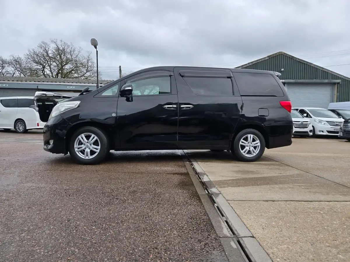 Used Toyota Alphard 2008 Black MPV