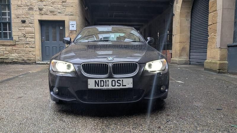 Black Used 2011 BMW 320 M Sport Coupe | £3,295 (Fair price) - Image 1/4