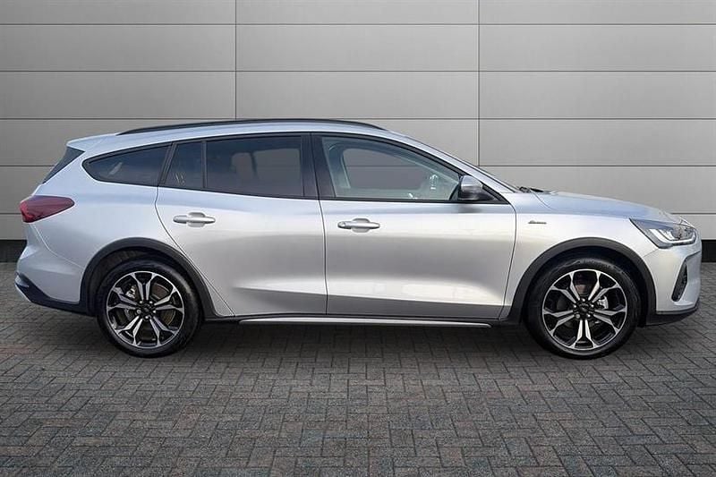 Used Ford Focus Active X 155 HP (114 kW) 2024 Silver Estate