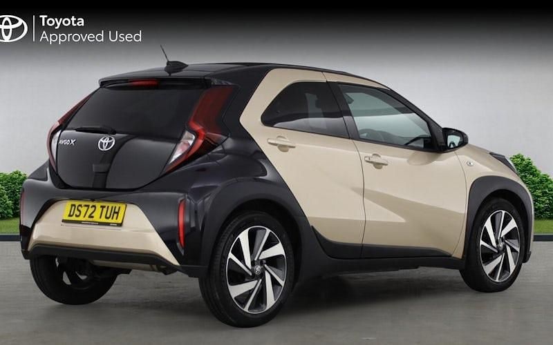 Used Toyota Aygo X 72 HP (52 kW) 2025 SUV