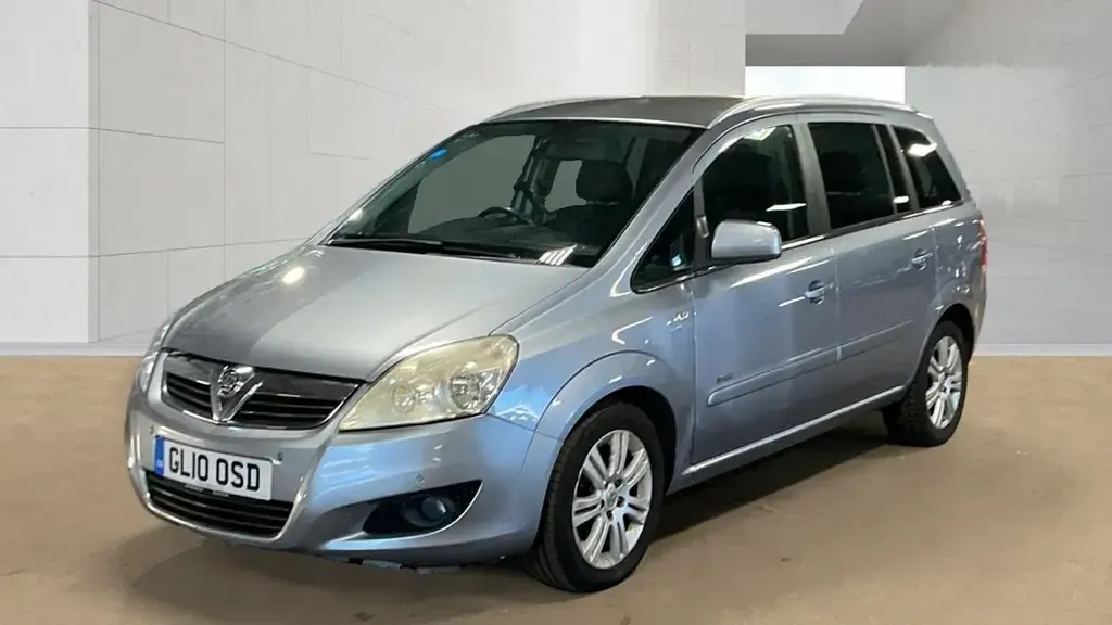 Used Vauxhall Zafira Design Edition 2010 Silver MPV