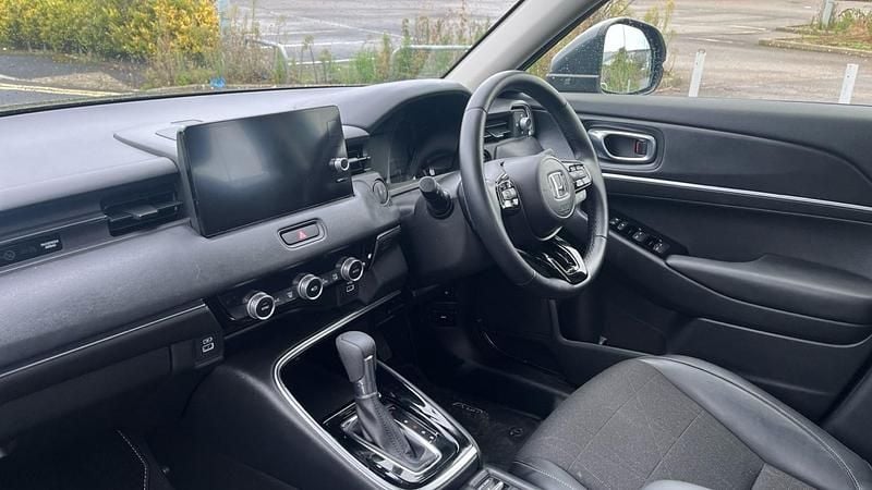 Used Honda HR-V Advance 152 HP (111 kW) 2022 Grey SUV