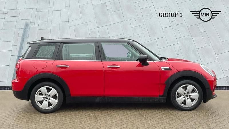Used Mini Cooper Clubman Classic 134 HP (98 kW) 2022 Red Estate
