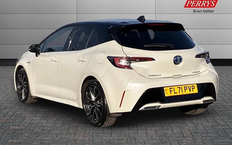 Used Toyota Corolla 184 HP (135 kW) 2022 Hatchback