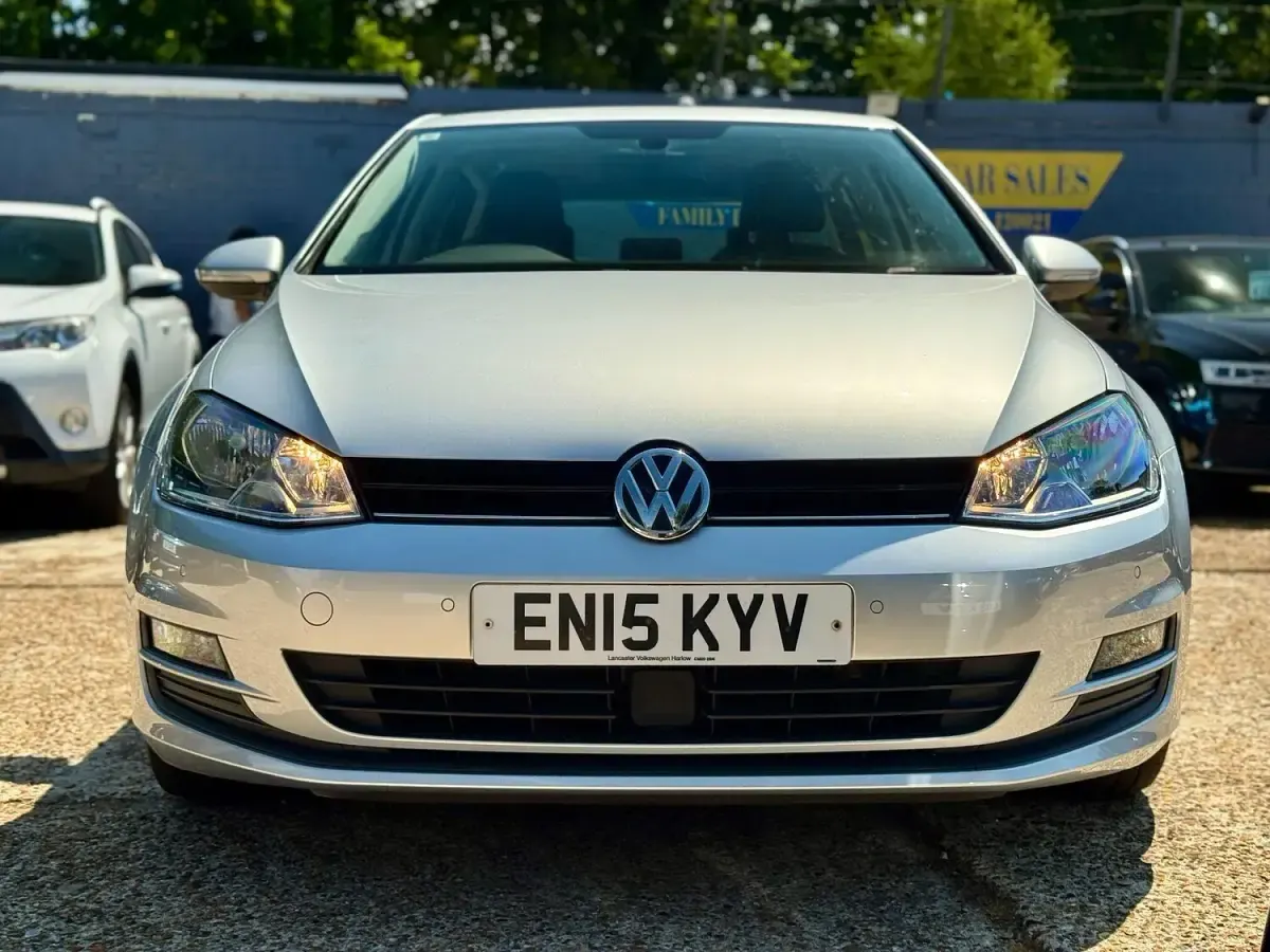 Used VW Golf VII Match 110 HP (80 kW) 2015 Silver Hatchback