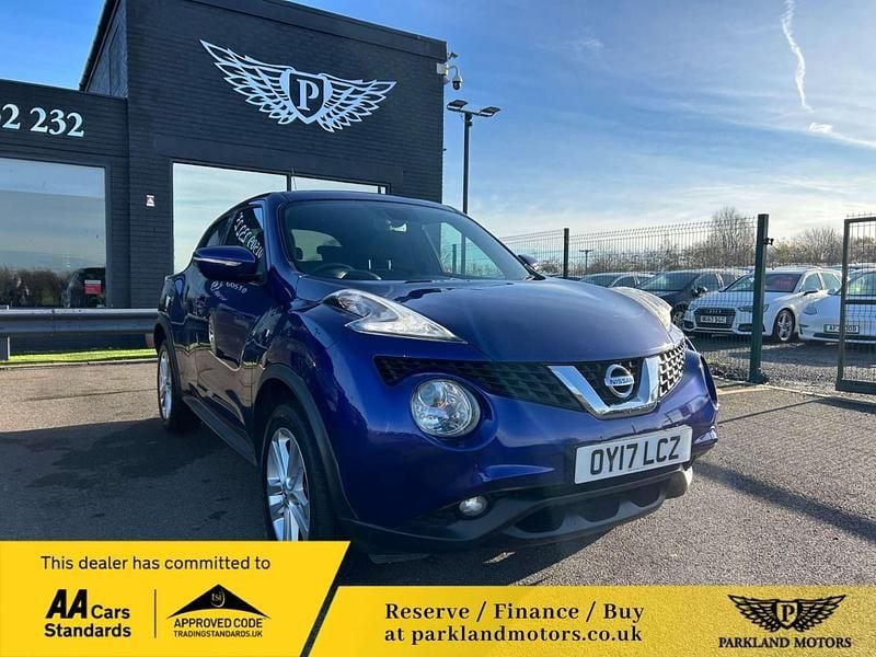 Blue Used 2017 Nissan Juke N-Connecta SUV | £4,695 (Fair price) - Image 1/4