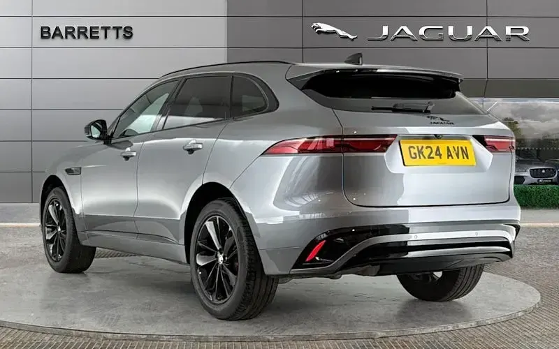 Used Jaguar F-Pace R-Dynamic 204 HP (150 kW) 2024 SUV