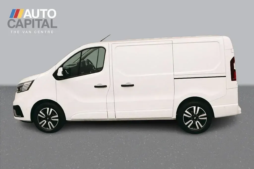 Used Renault Trafic 150 HP (110 kW) 2025 White