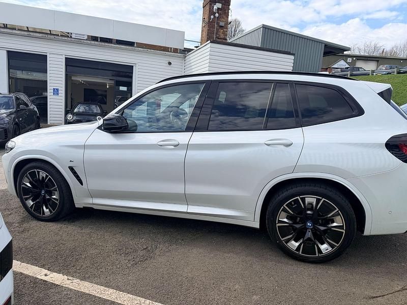 Used BMW iX3 M Sport 207 kW (282 HP) 2022 White SUV