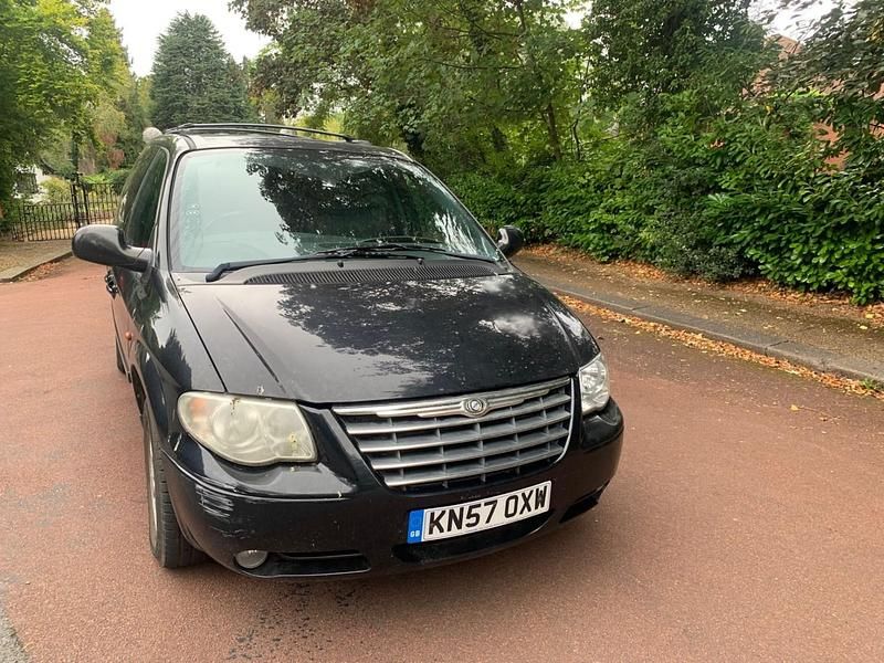 Black Used 2007 Chrysler Grand Voyager Executive MPV | £1,395 - Image 1/4